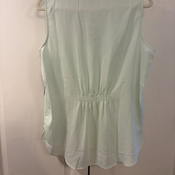 Tahari Woman's L Mint Green Top - Picture 4 of 4